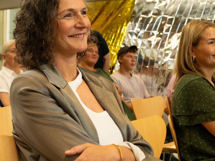 Konrektorin (vergrößerte Bildansicht wird geöffnet)