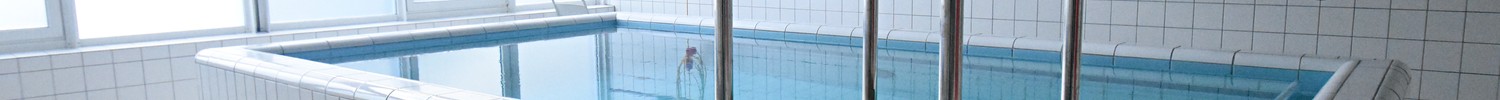 Schwimmbecken in der Therapie